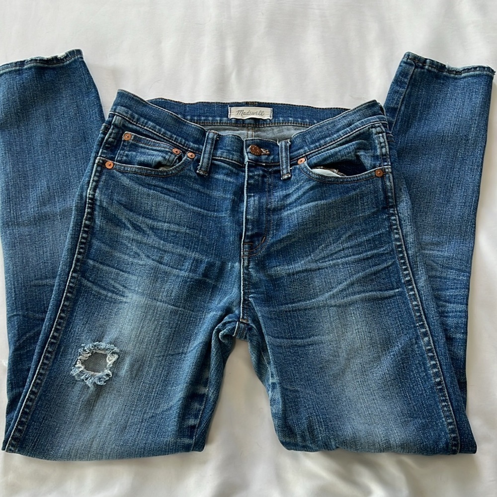 Madewell Medium Wash Distressed 9” High Riser Skinny Skinny Jeans